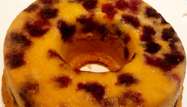 Lime and Blueberry Ring Drizzle